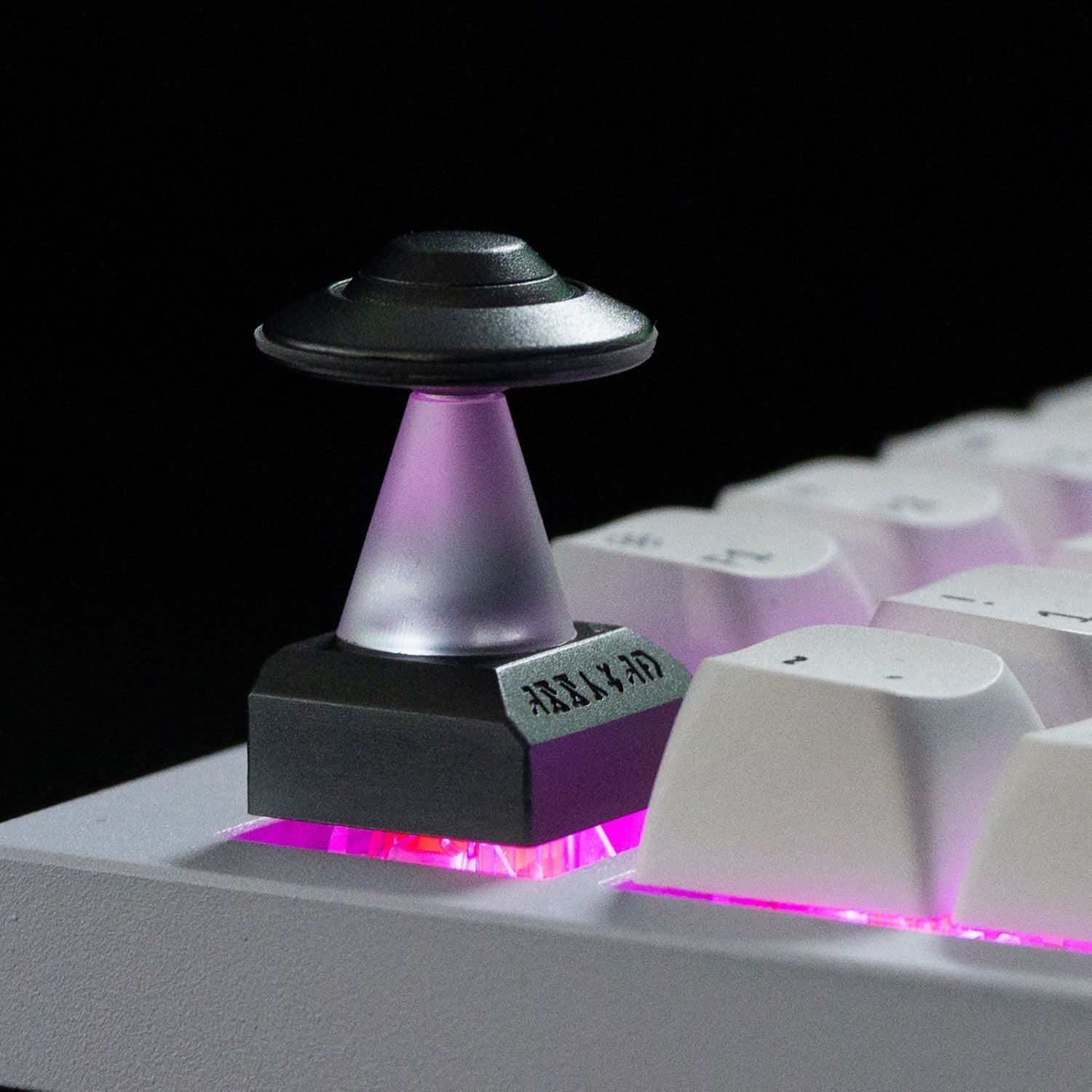 UFO ambachtelijke keycap van aluminiumlegering